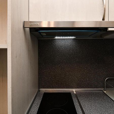 Small Studio On Budget In The Heart Of City فارنا المظهر الخارجي الصورة